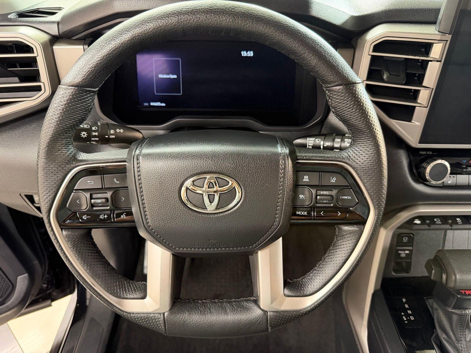 2023 Toyota SEQUOIA Base