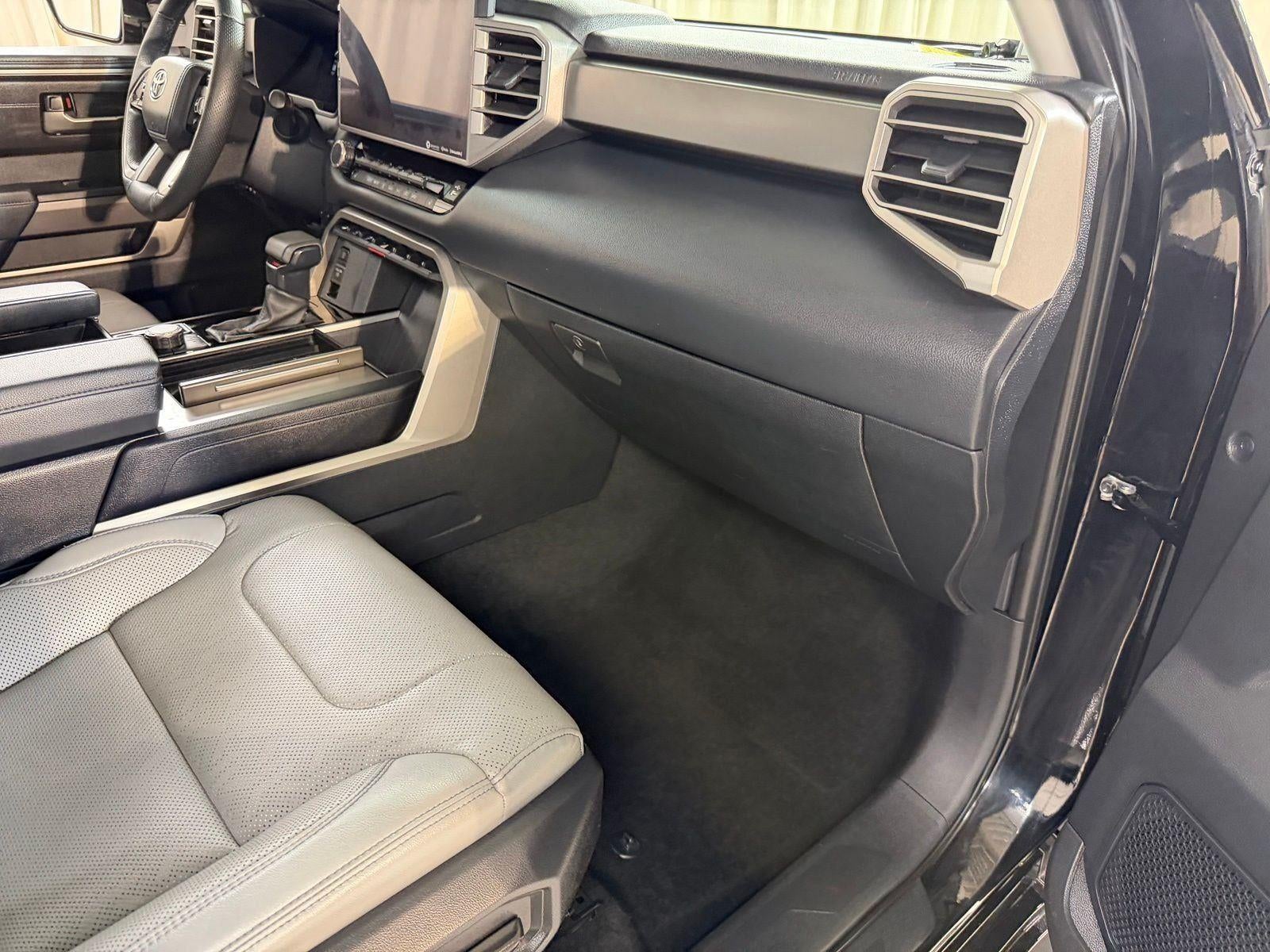 2023 Toyota SEQUOIA Base