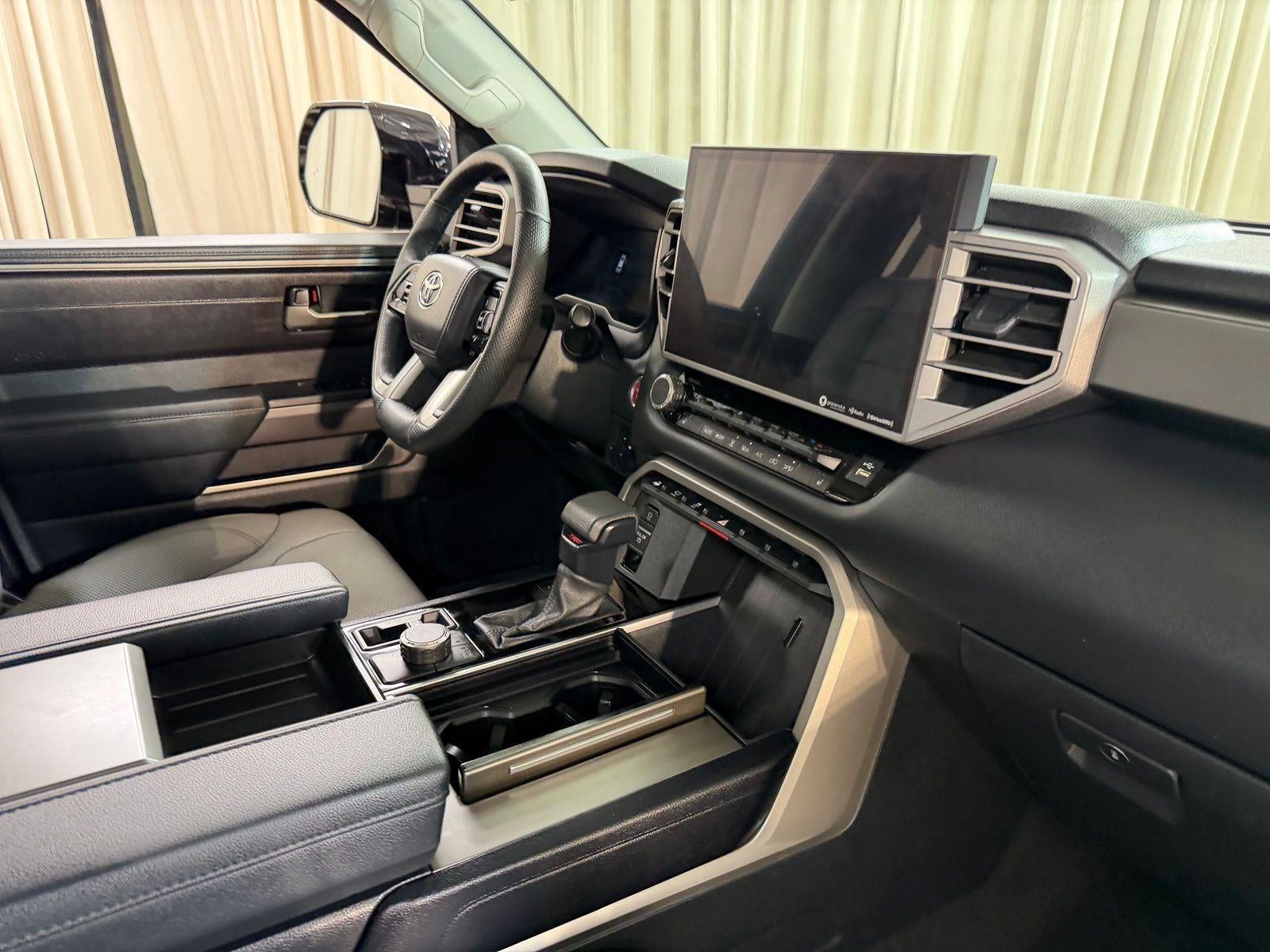 2023 Toyota SEQUOIA Base