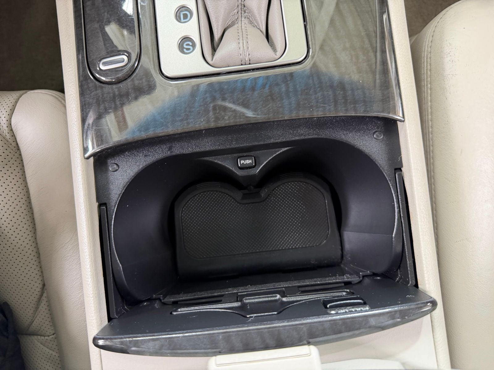 2010 Acura RL 3.7 SH-AWD