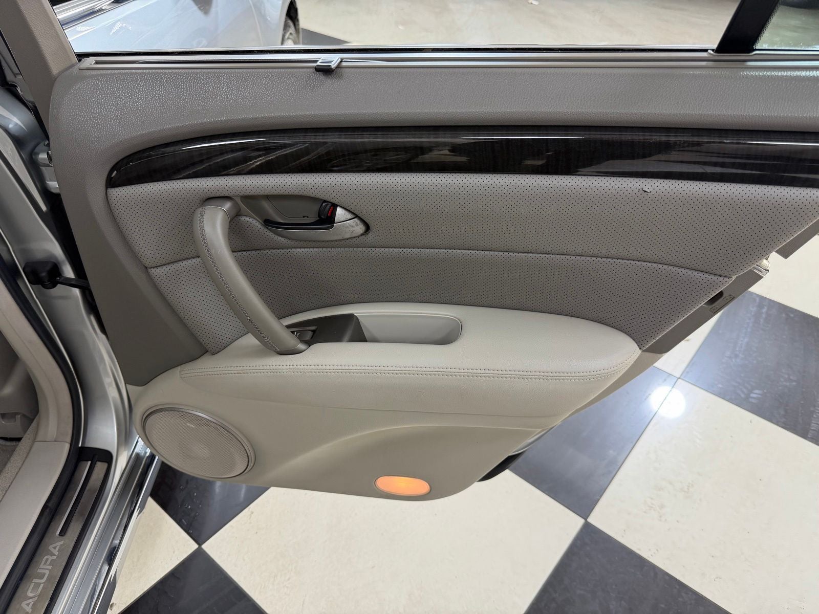 2010 Acura RL 3.7 SH-AWD
