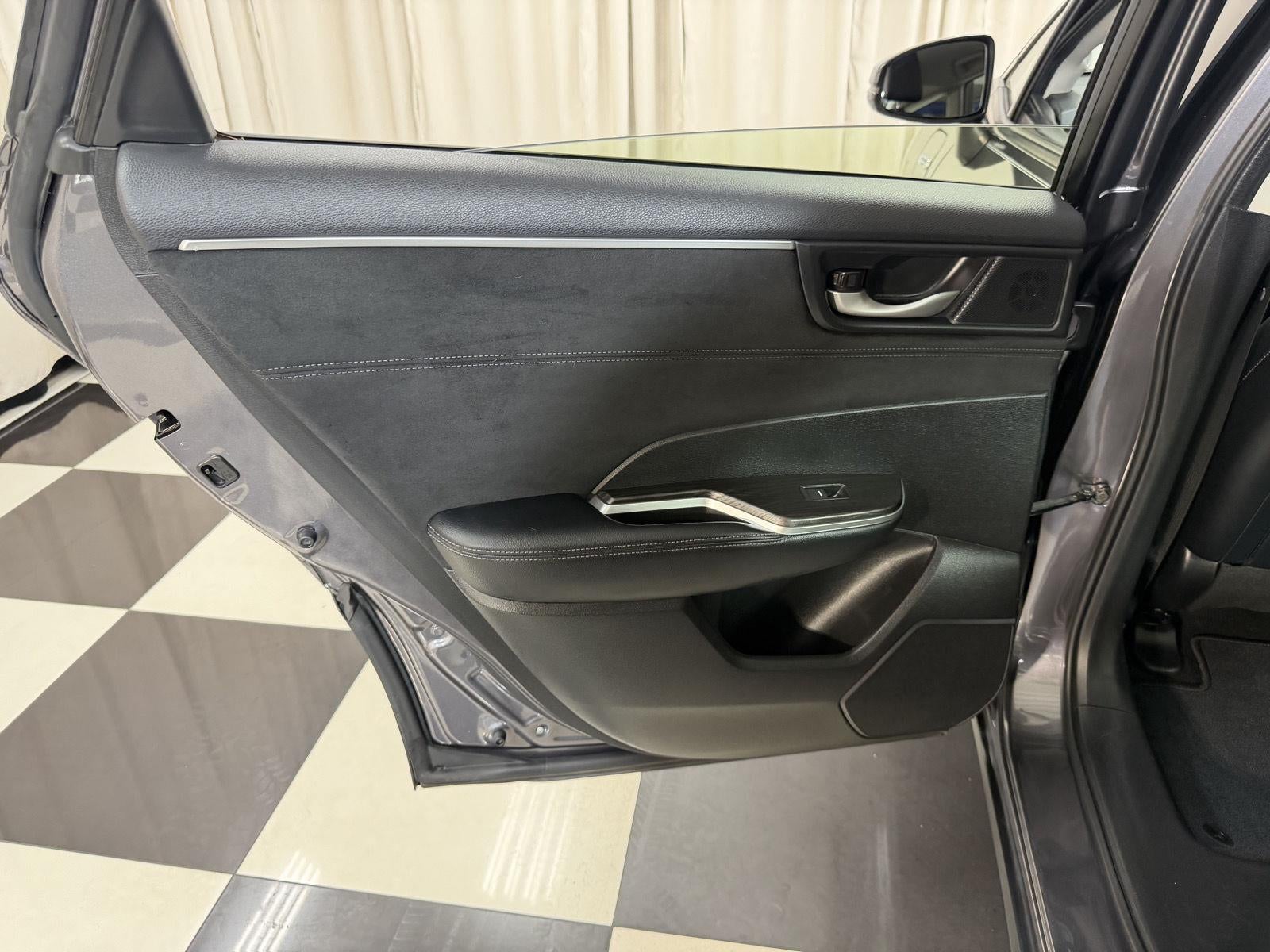 2018 Honda Clarity Plug-In Hybrid Touring