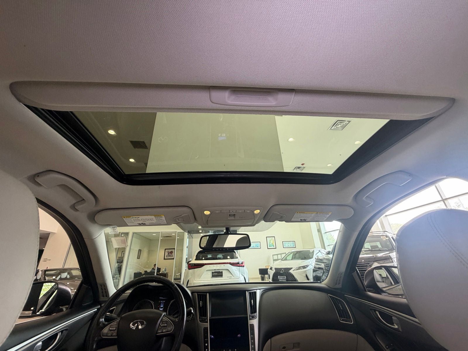 2015 INFINITI Q50 Premium