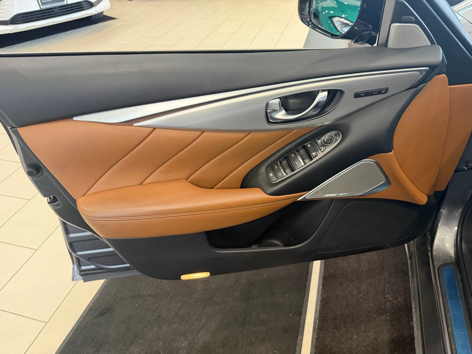 2024 INFINITI Q50 LUXE