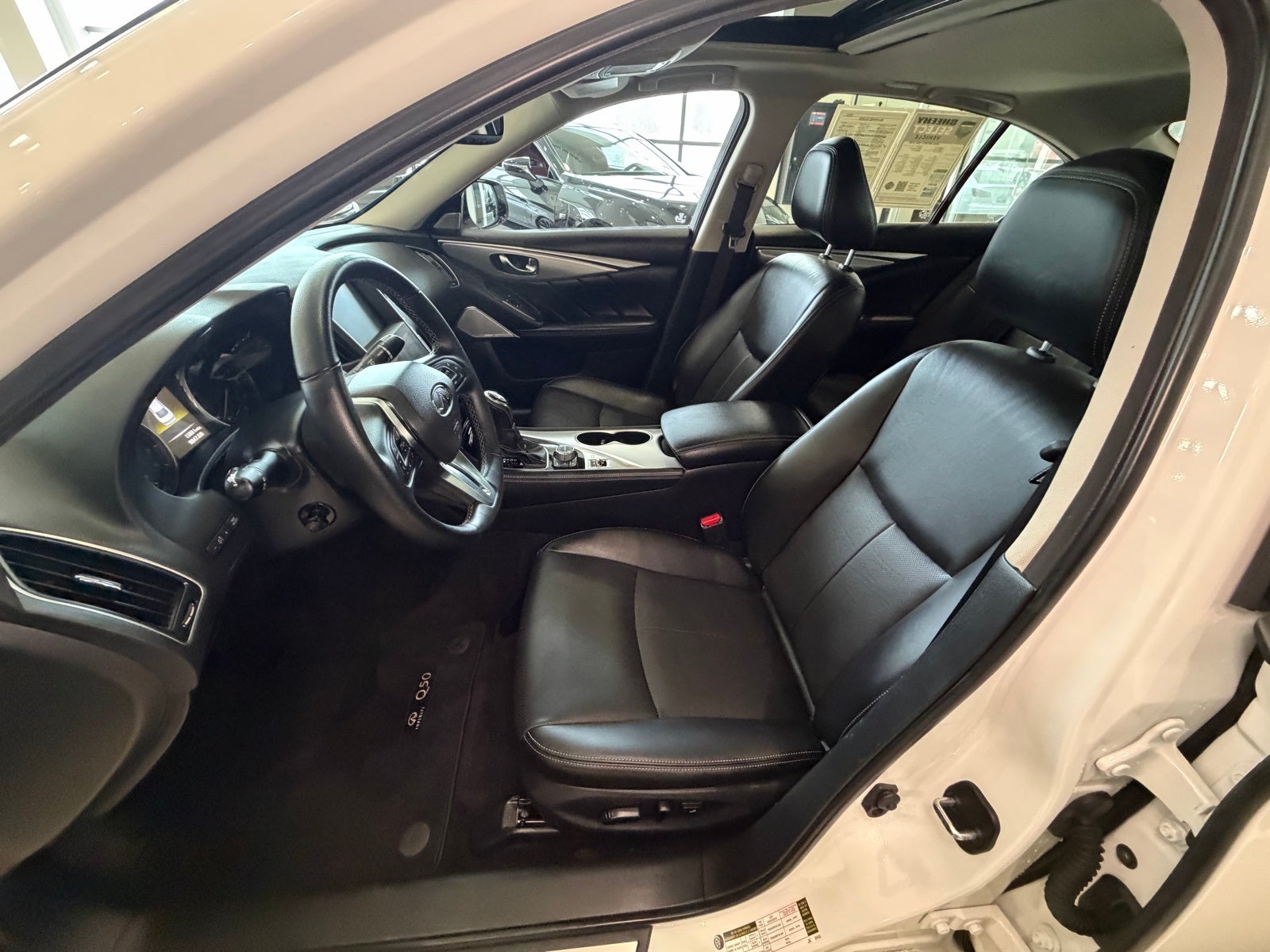 2024 INFINITI Q50 LUXE