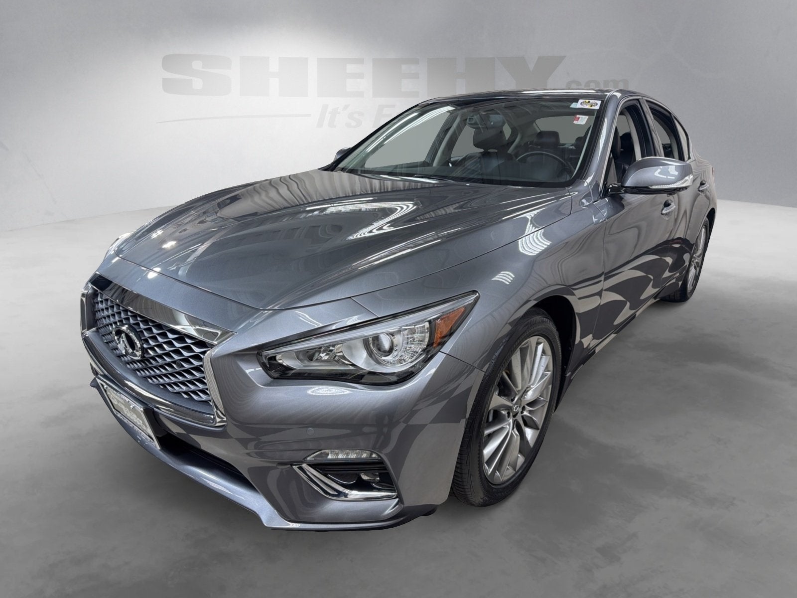 2024 INFINITI Q50 LUXE