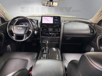 2024 INFINITI QX80 LUXE