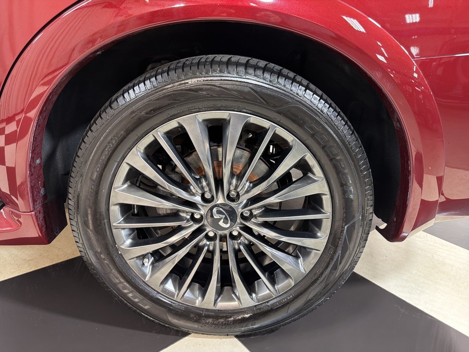 2022 INFINITI QX80 Sensory