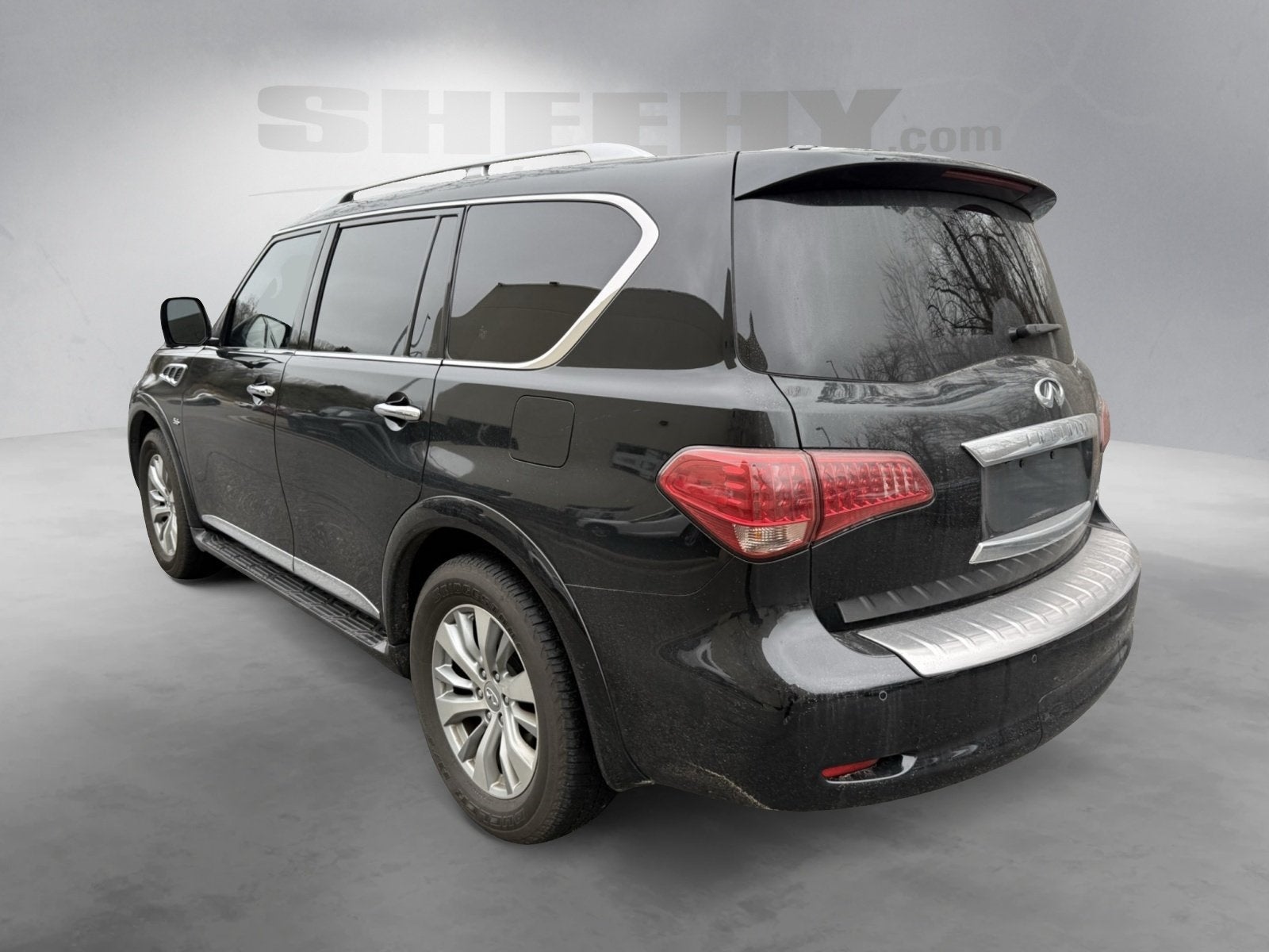 2016 INFINITI QX80 Base