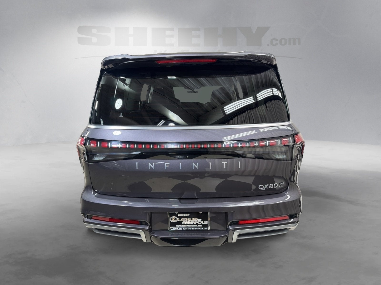 2025 INFINITI QX80 LUXE