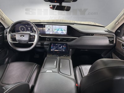 2025 INFINITI QX80 LUXE