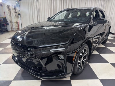 2025 Toyota Crown Signia XLE