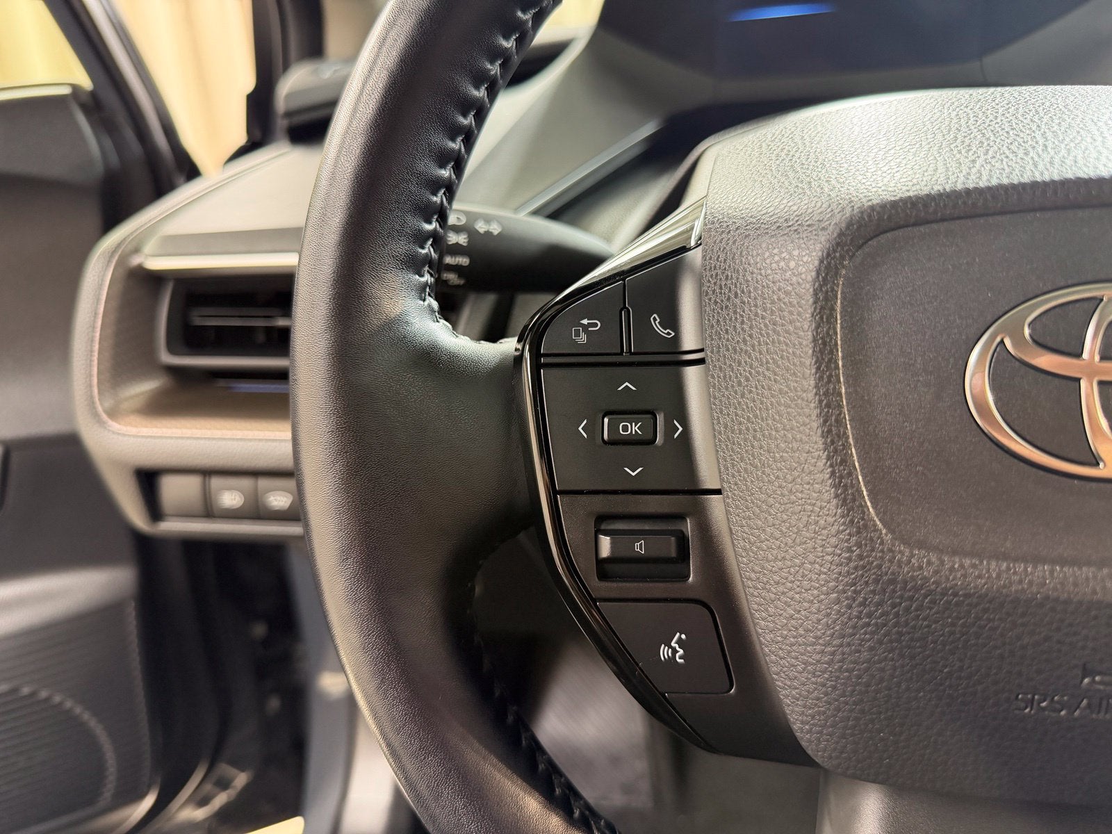 2023 Toyota Prius XLE