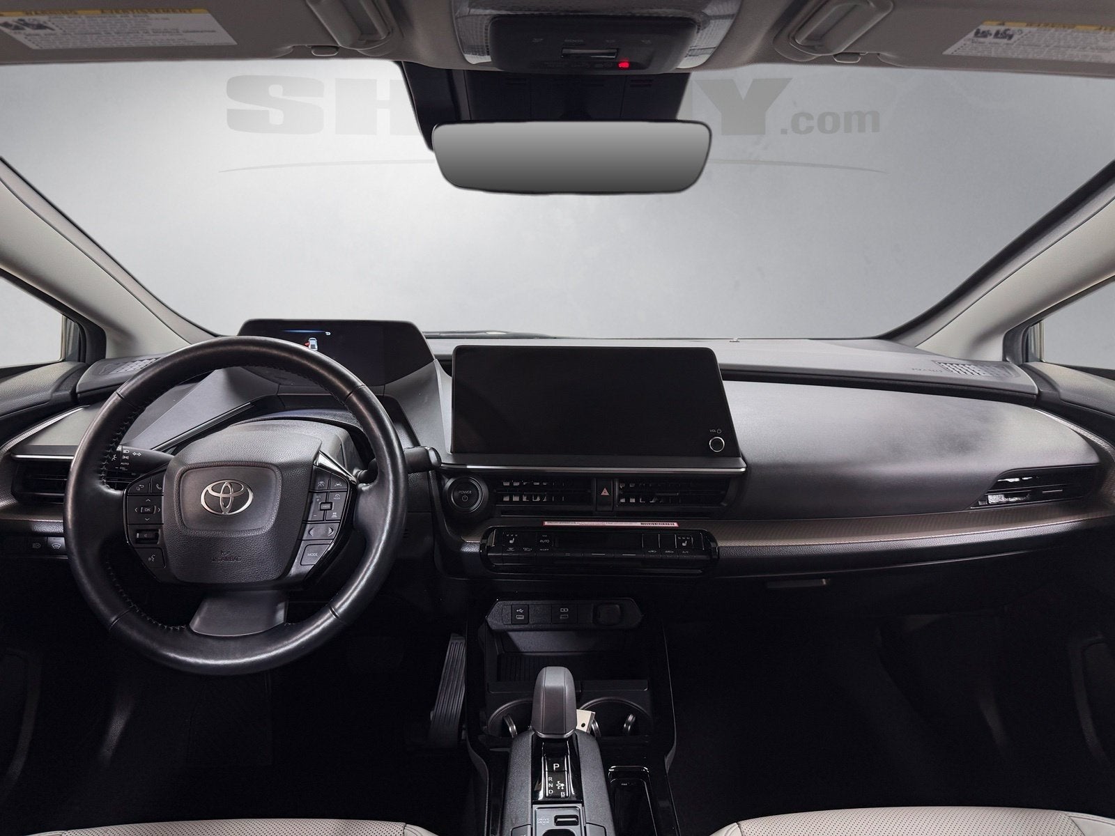 2023 Toyota Prius XLE