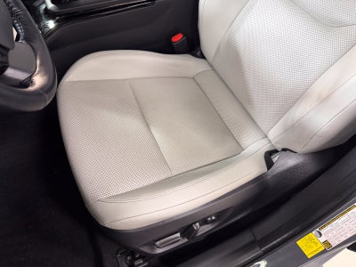 2023 Toyota Prius XLE