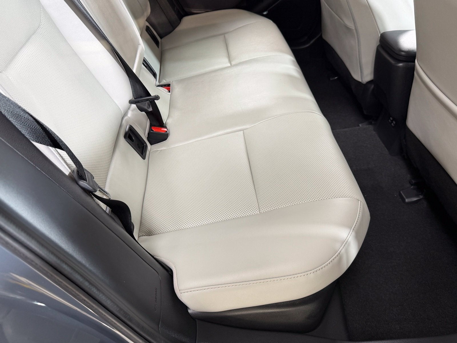 2023 Toyota Prius XLE