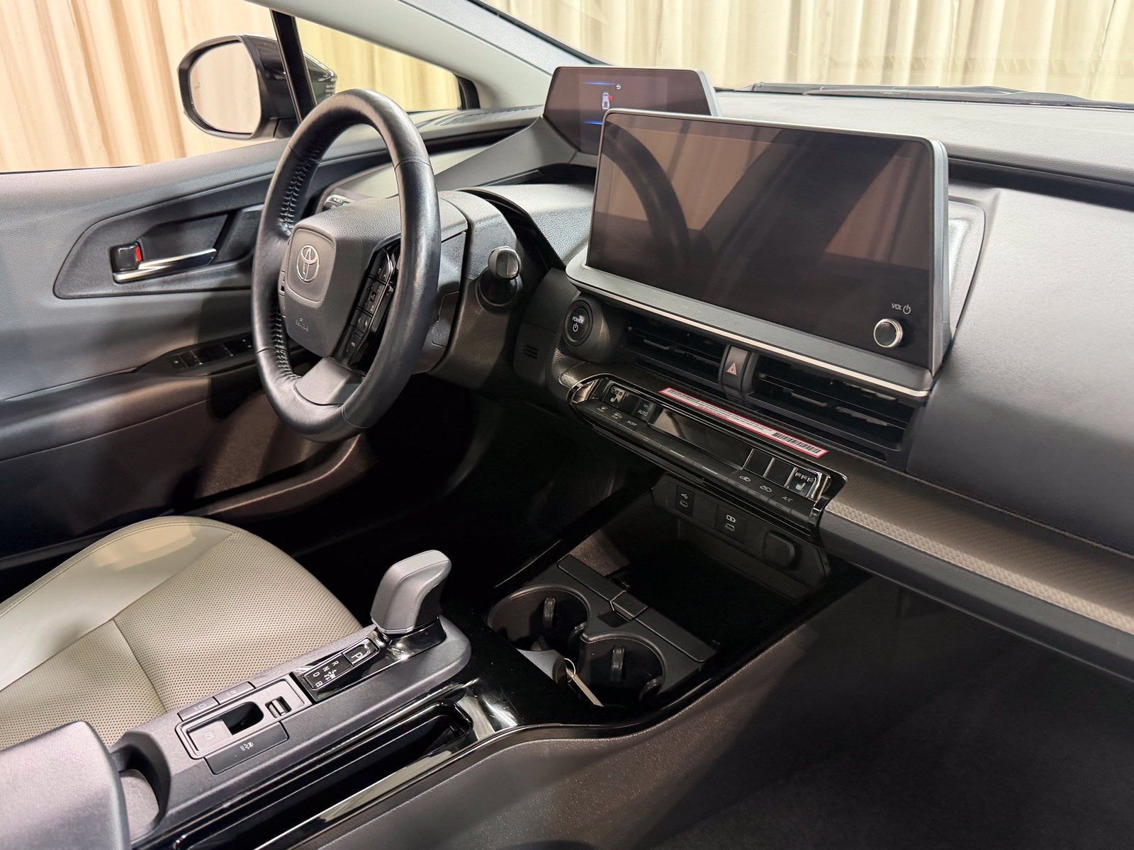 2023 Toyota Prius XLE