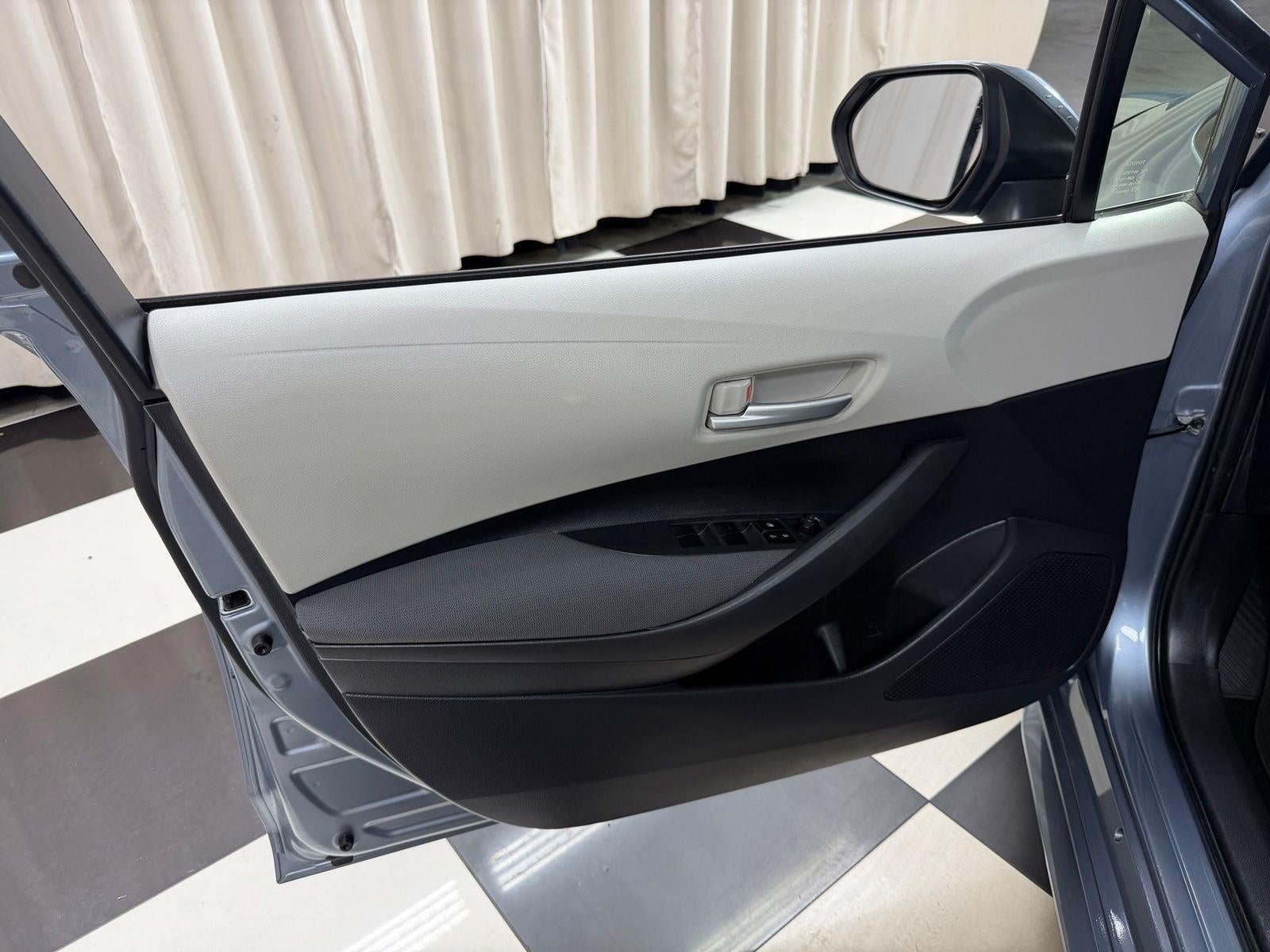 2021 Toyota Corolla Hybrid LE