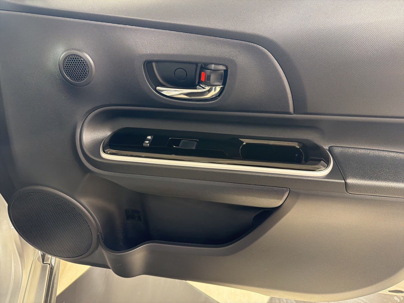 2018 Toyota Prius c Four