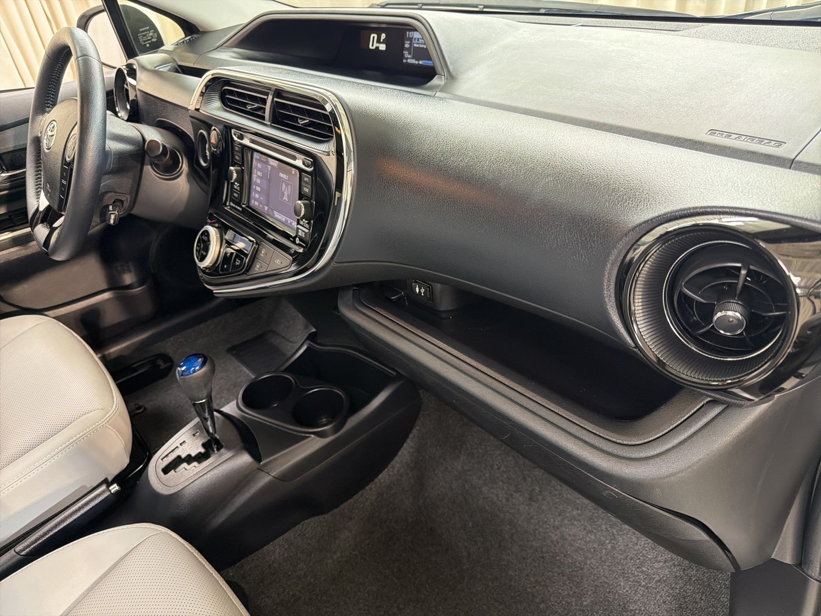 2018 Toyota Prius c Four