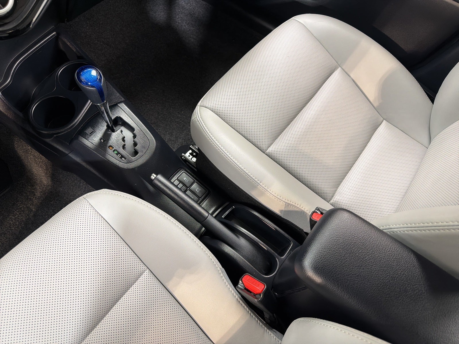 2018 Toyota Prius c Four