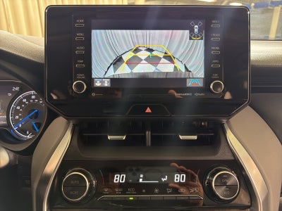 2022 Toyota Venza XLE