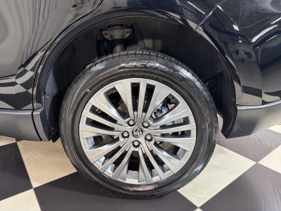 2022 Toyota Venza XLE