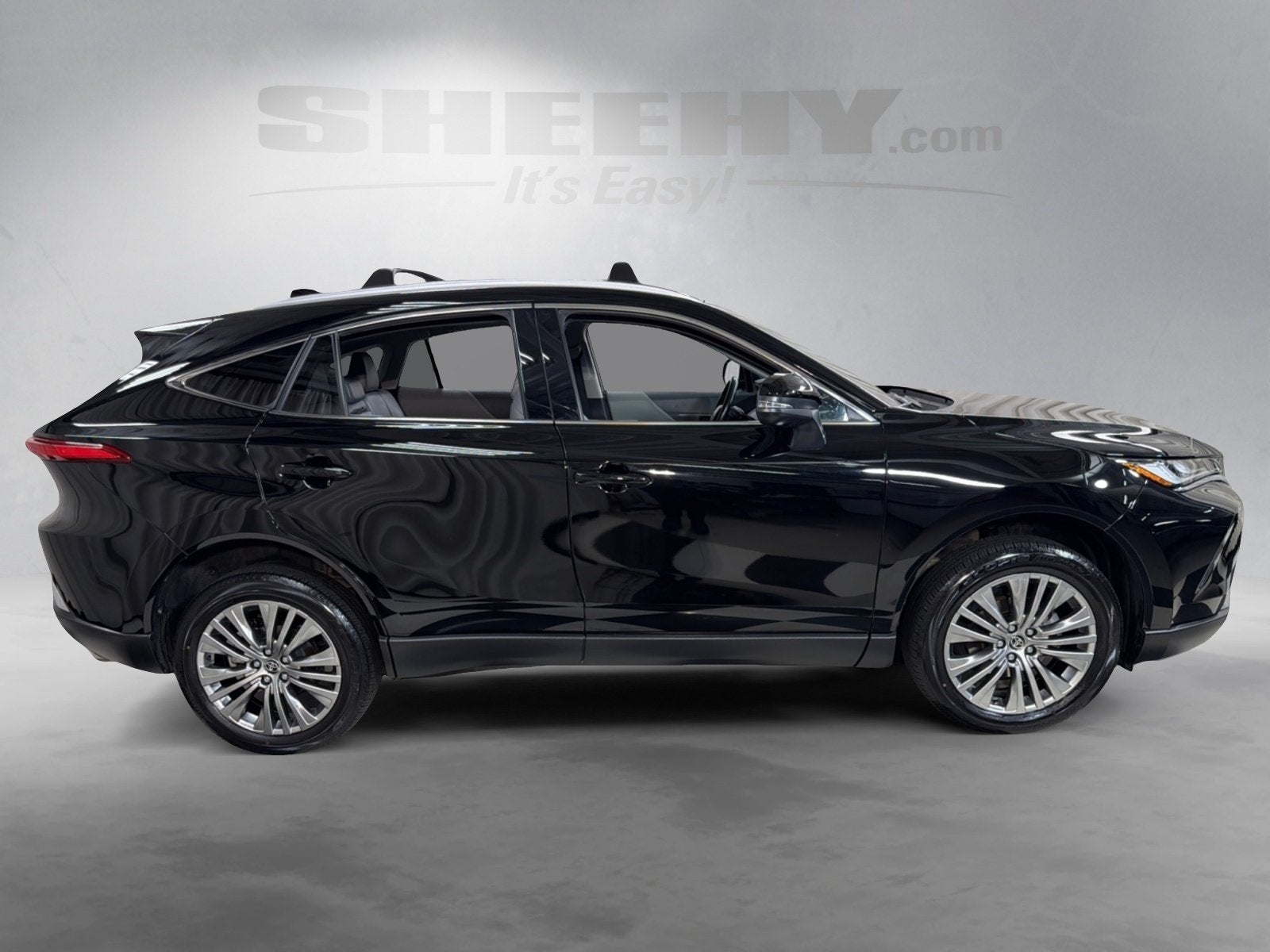2022 Toyota Venza XLE