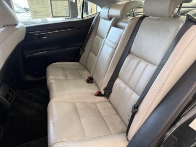 2016 Lexus ES 350 Base