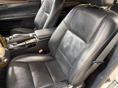 2013 Lexus ES 350 4dr Sdn