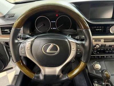 2013 Lexus ES 350 4dr Sdn