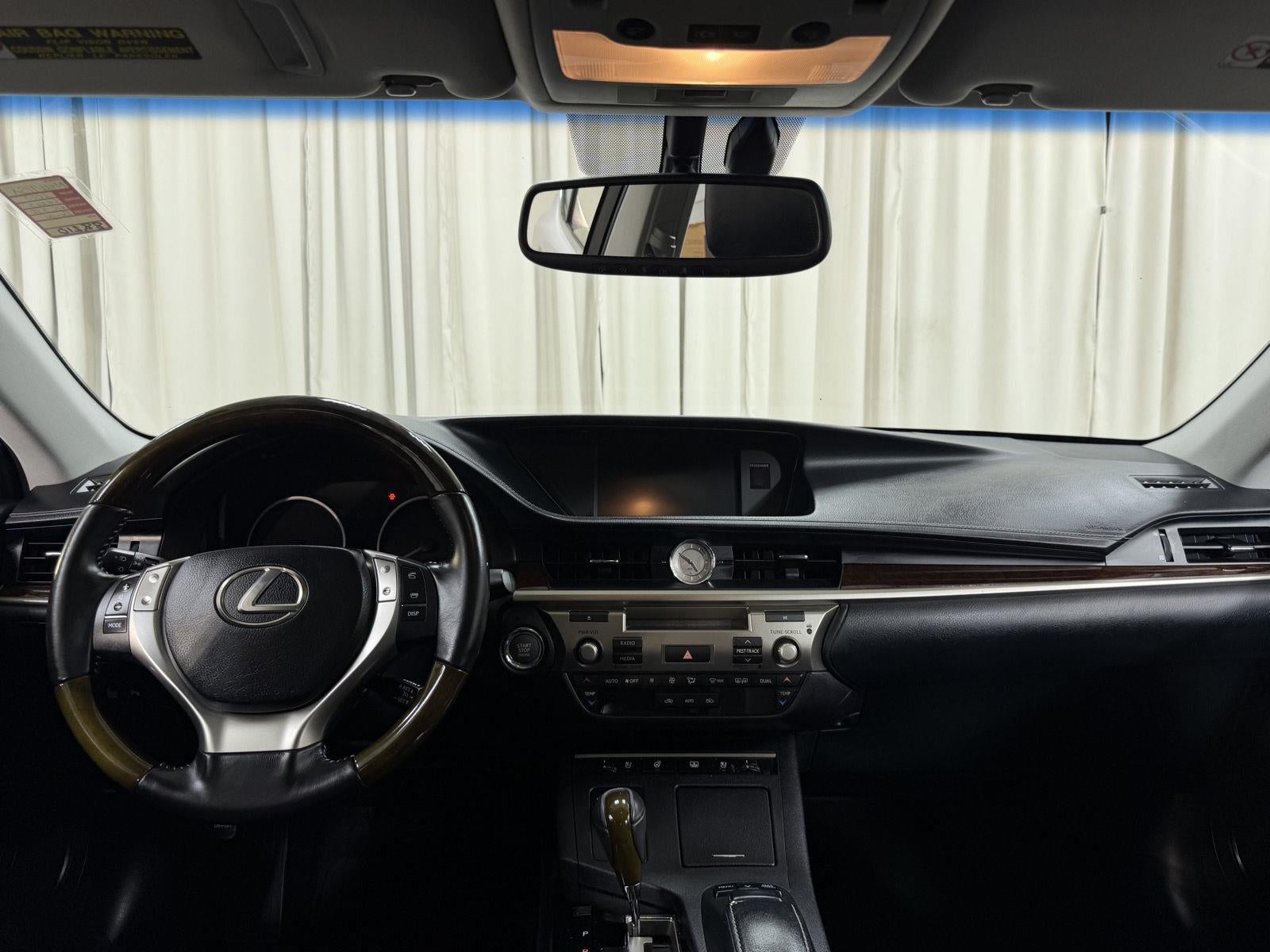 2013 Lexus ES 350 4dr Sdn