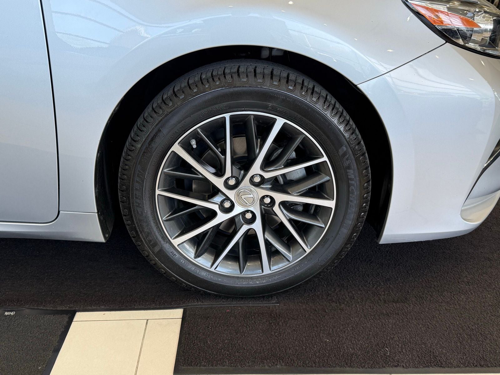2016 Lexus ES 350
