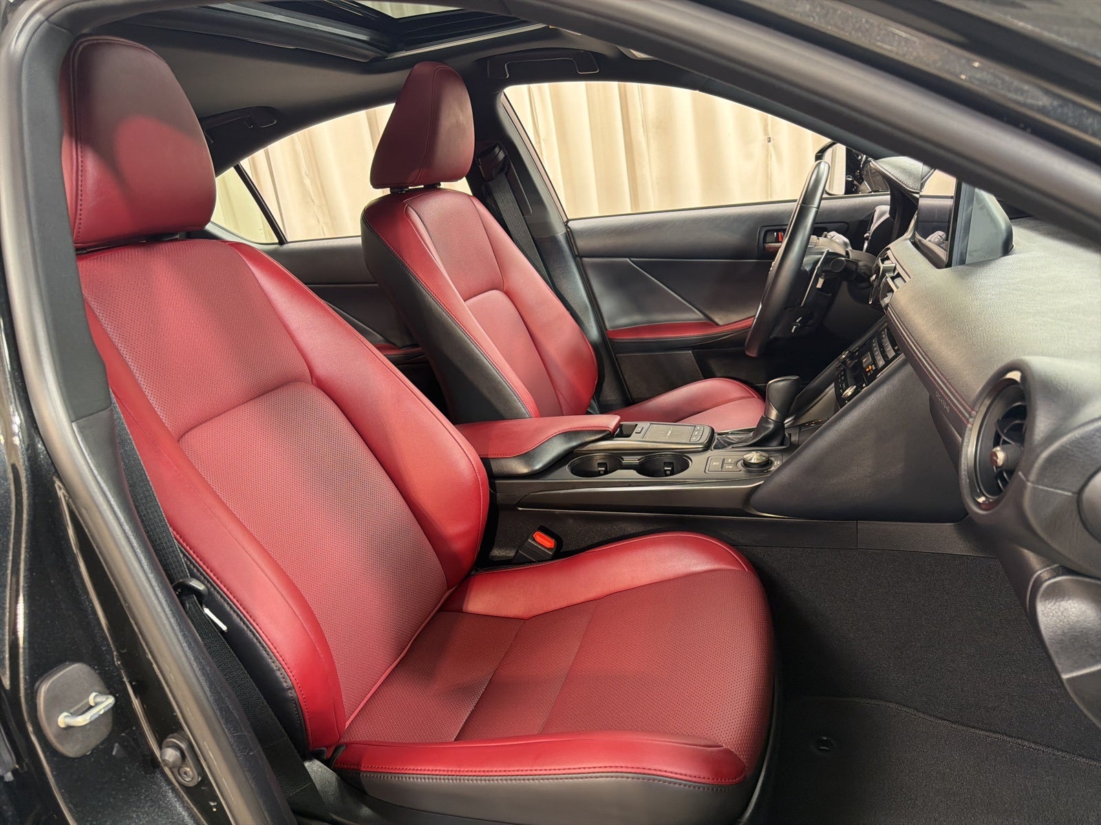 2024 Lexus IS 350 F SPORT