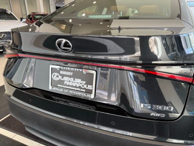 2021 Lexus IS 300
