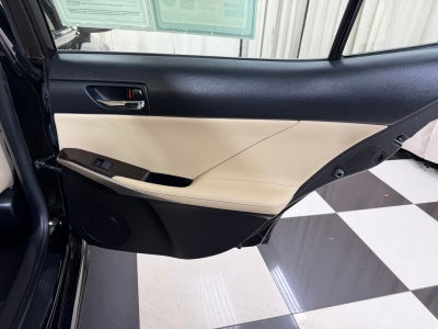 2015 Lexus IS 350