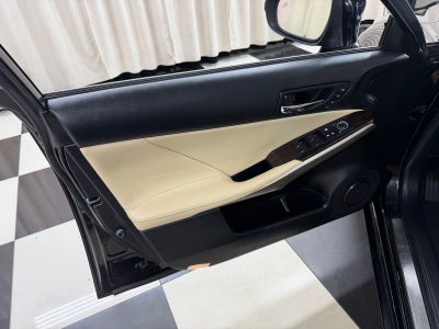 2015 Lexus IS 350