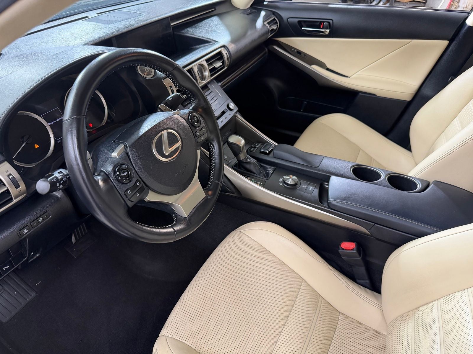 2015 Lexus IS 350