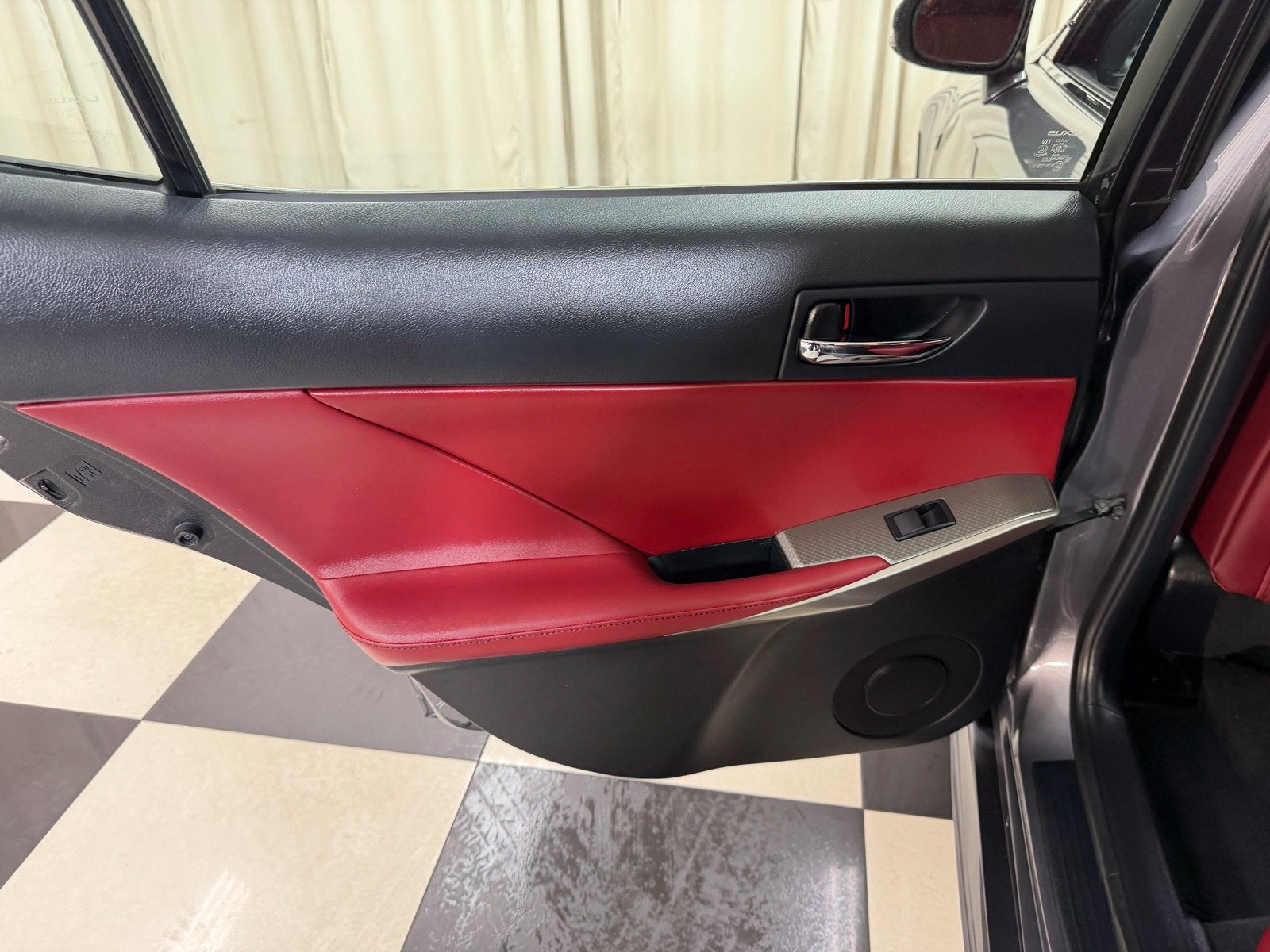 2016 Lexus IS 300