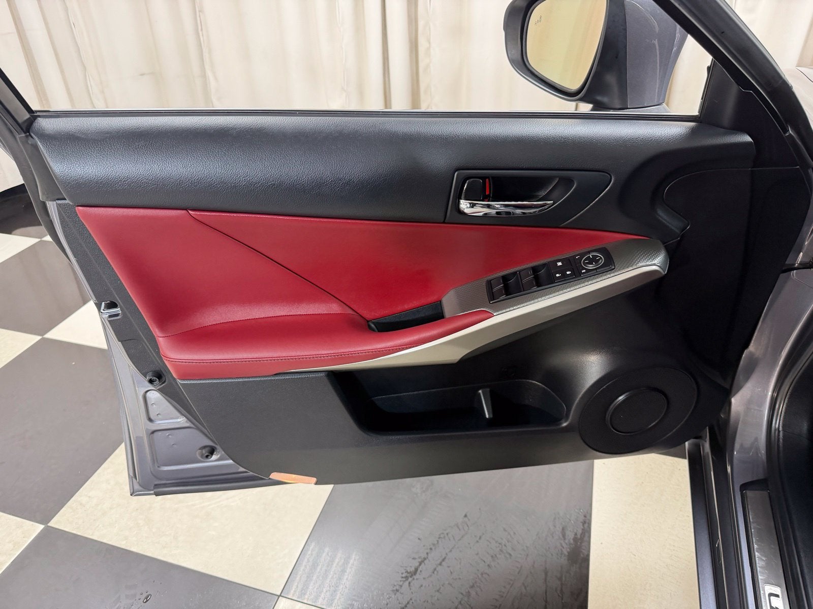 2016 Lexus IS 300