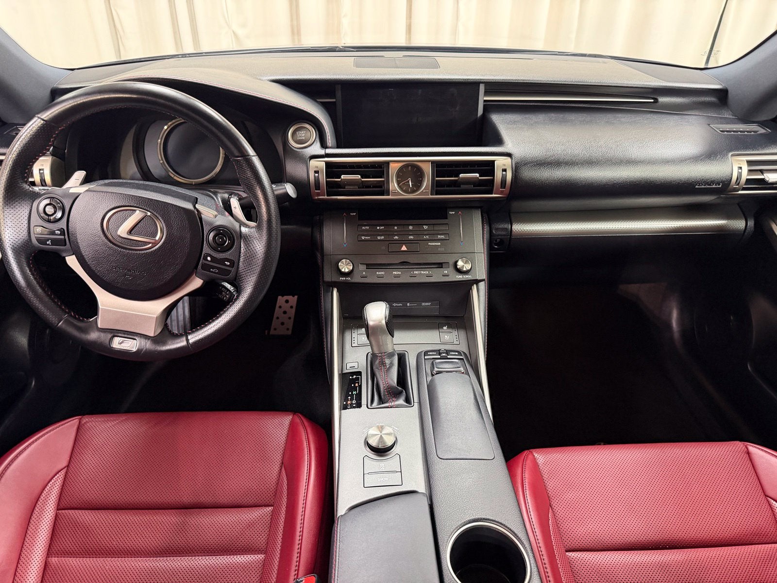2016 Lexus IS 300