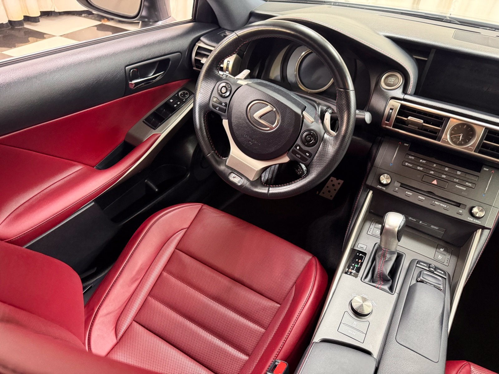 2016 Lexus IS 300