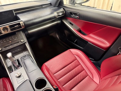 2016 Lexus IS 300