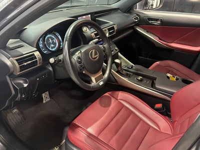 2016 Lexus Is 300 Base
