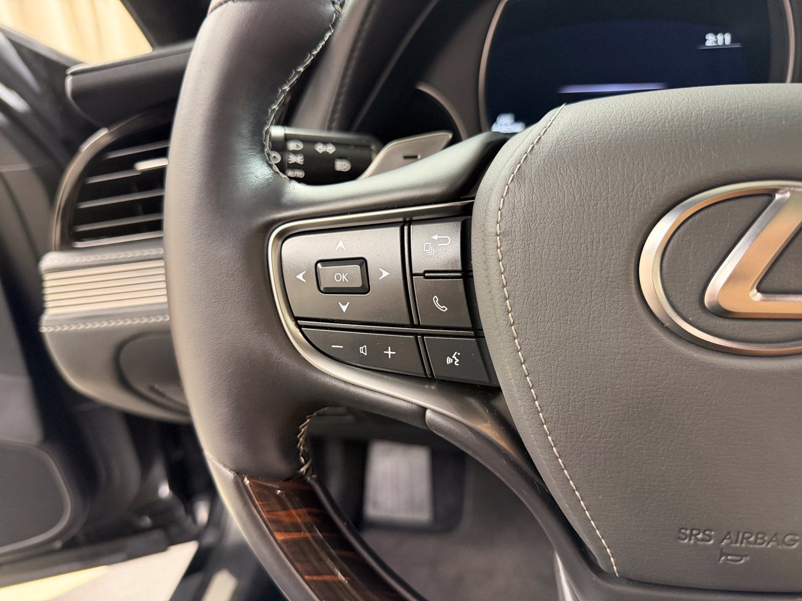 2023 Lexus LS 500 Base