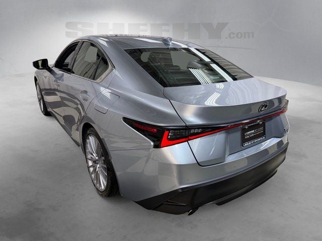 2023 Lexus IS 300