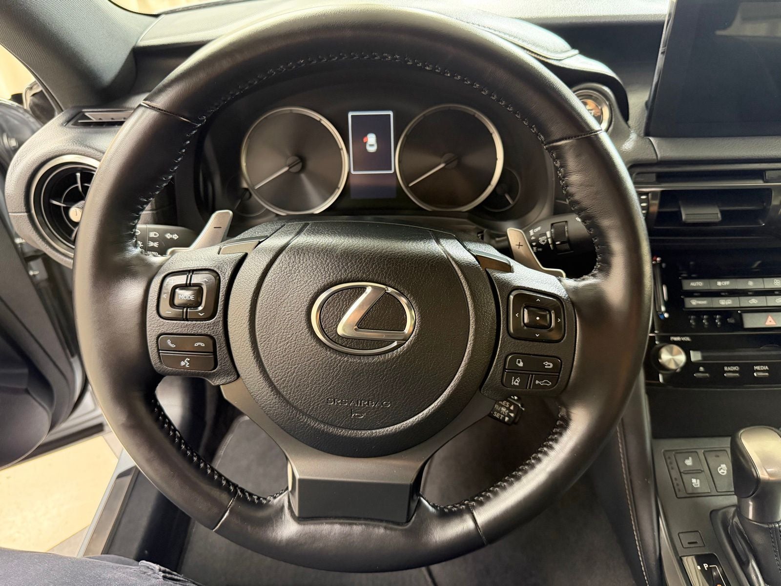 2023 Lexus IS 300