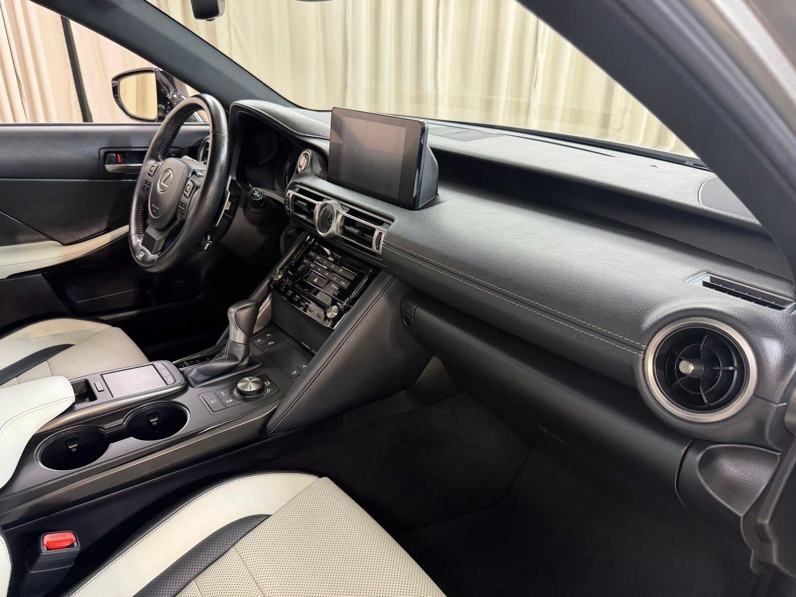 2022 Lexus IS IS 350 F SPORT