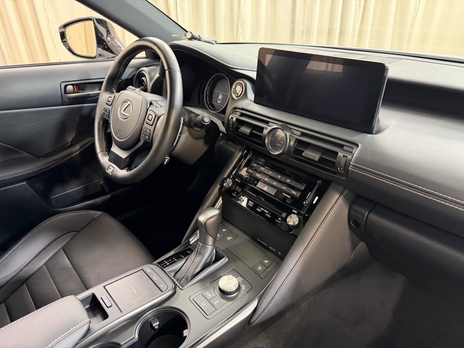2025 Lexus IS 350 F SPORT