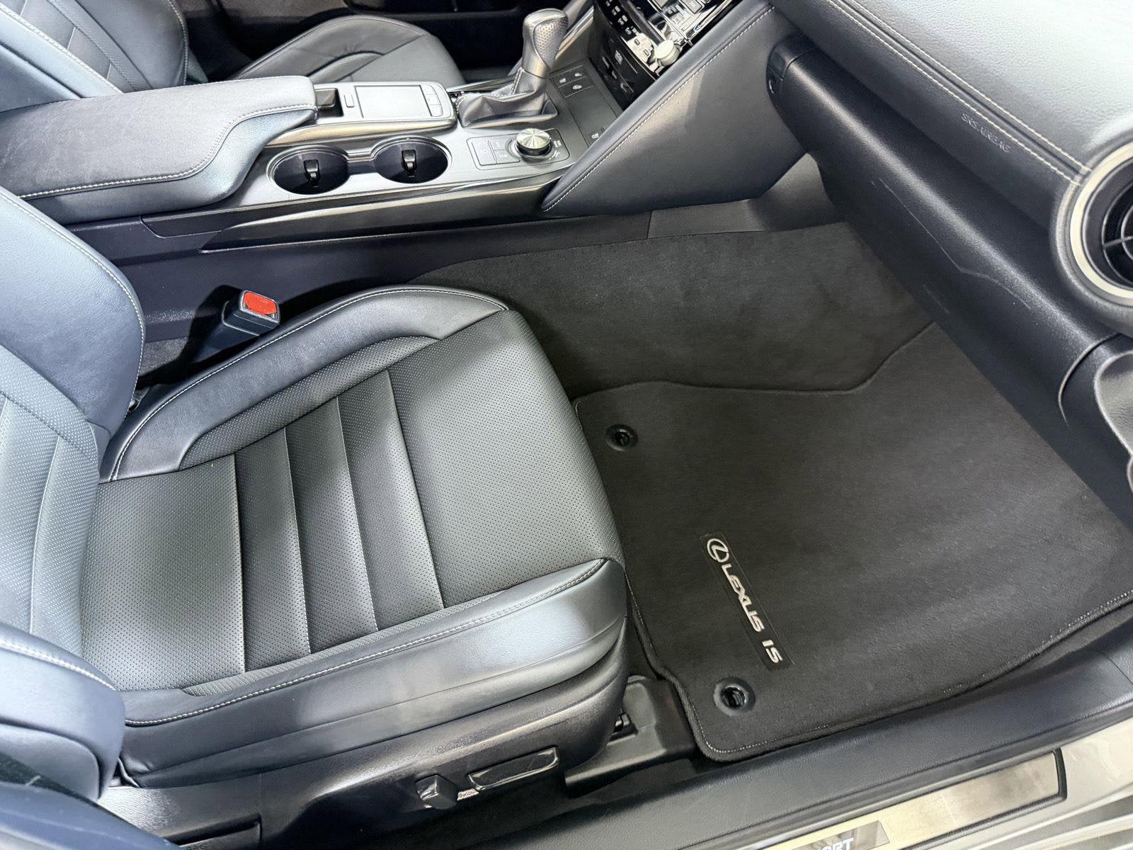 2022 Lexus IS 350 F SPORT